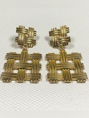 ⚜️Luxurious 18k Gold Woven Textured Square Geometric Statement Drop Earrings